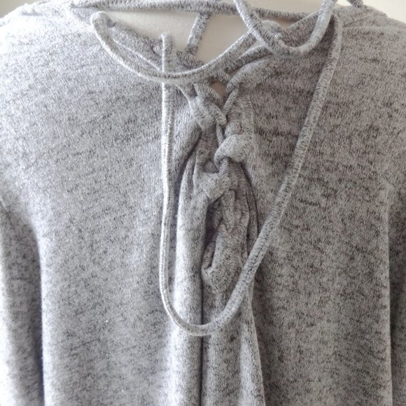 TORRID Ladies Gray Top Size 4X - Picture 8 of 12